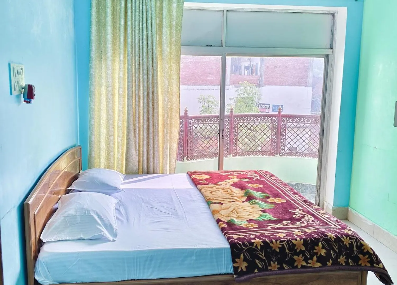 Devadham Guest House 3Km Kashi Vishwanath Temple Váránasí 0*,  Indie